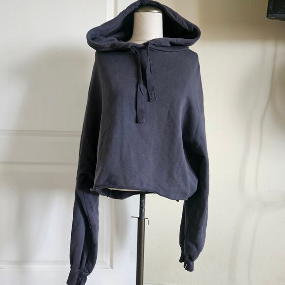 FRAME Sweaters - FRAME Crop Easy Hoodie in Faded Noir Large